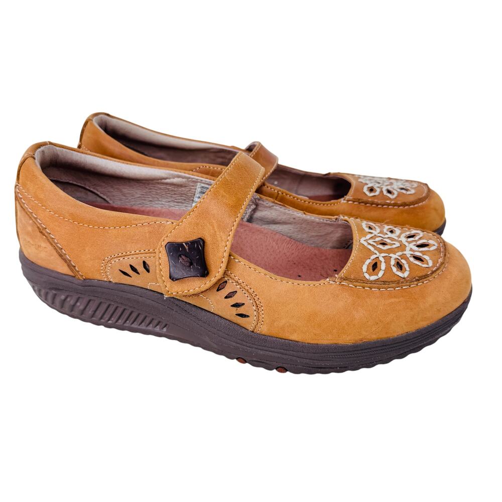 Skechers Shape ups Mary Janes Shoes Womens US 7.5 Brown Leather Wedge SN24883